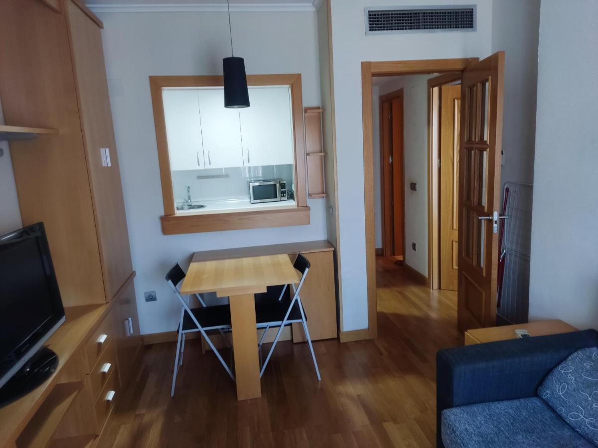 En Madrid, A Unos Minutos Del Aeropuerto Airport Barajas, Plenilunio, Estadio De Futbol Metropolitano, Feria De Madrid, Clinica Navarra Екстер'єр фото